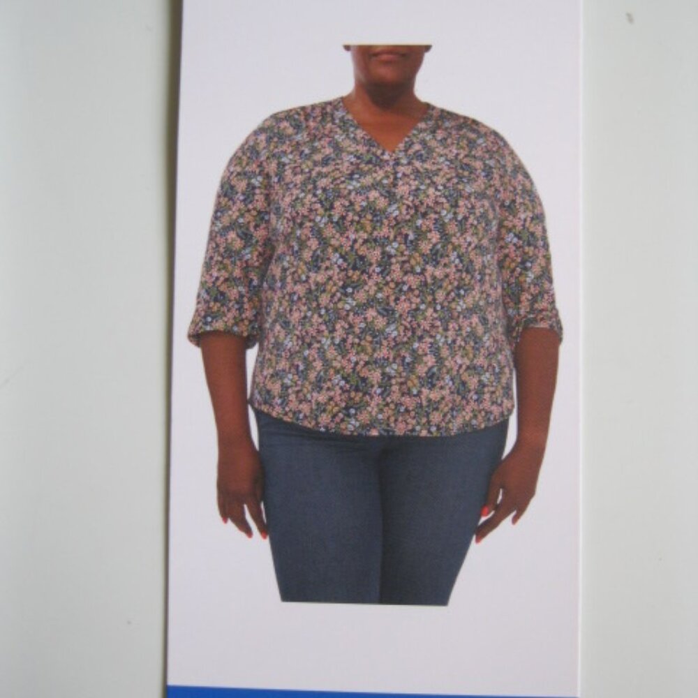 Vince Camuto Women's V-Neck 3/4 length Sleeve Top Navy Floral Print  L (1353)